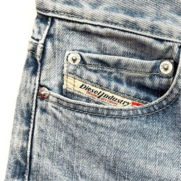Vintage Diesel Jean’s Button Fly 100% Cotton Women’s Size 24 Y2K 90s New - Picture 4 of 8